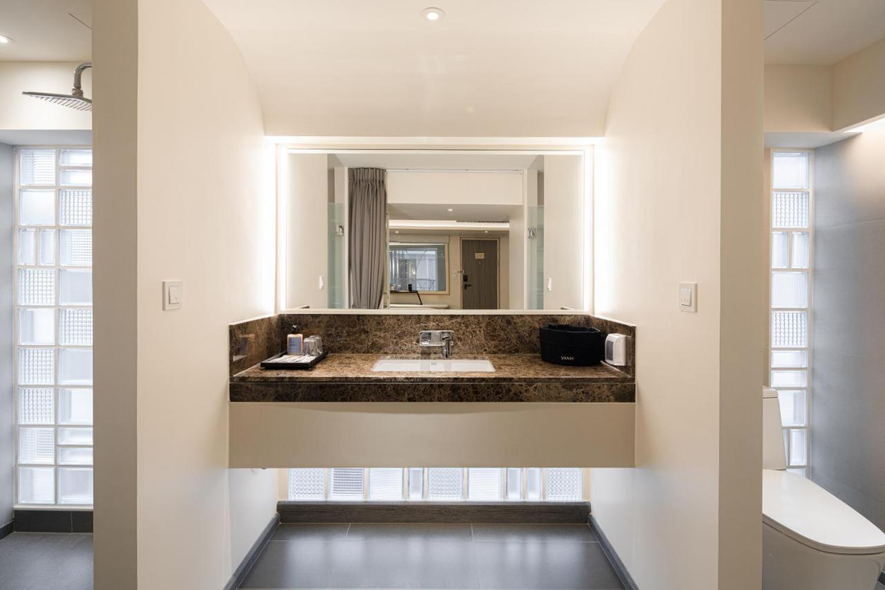 Yanh Ratchawat Hotel Bangkok Esterno foto