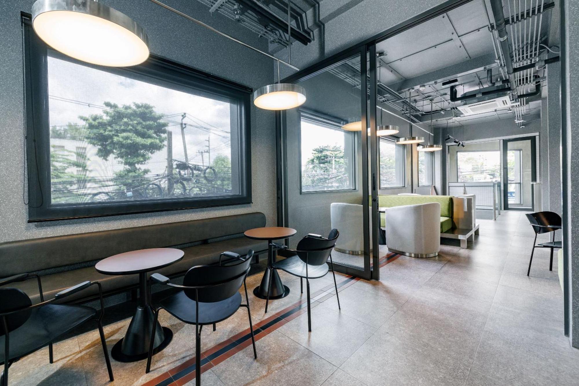 Yanh Ratchawat Hotel Bangkok Esterno foto